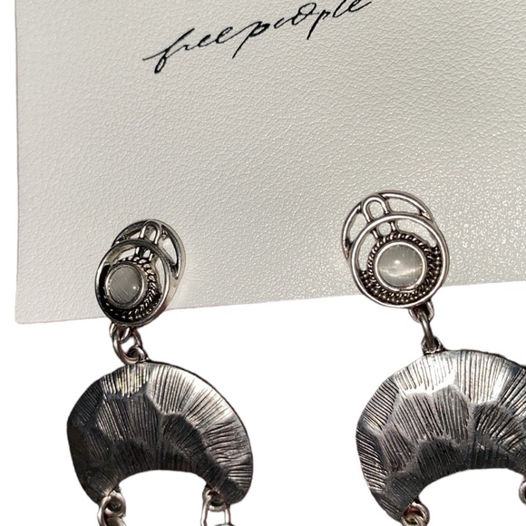 NEW Free People Back to Brooklyn earrings - Picture 8 of 8